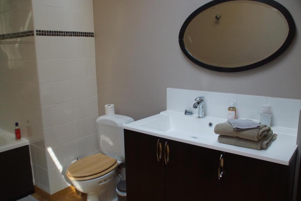 B&B Villa Leopoldine Brussels Guesthouse Иксель Номер фото